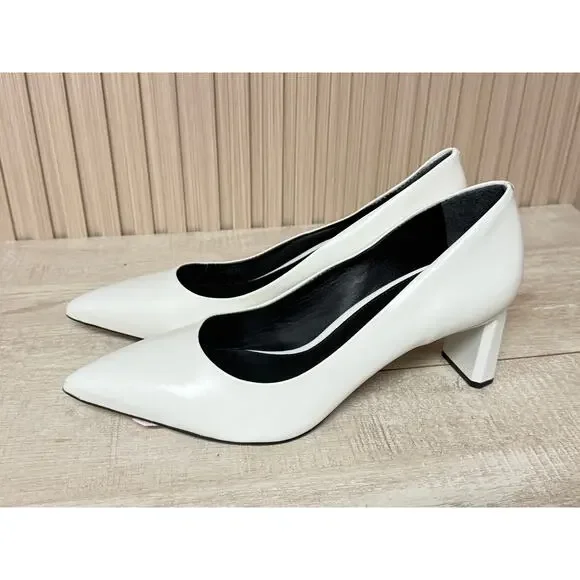 Vince Camuto Tritellia Pointed Toe Pump in Coconut Cream White Women's Size 10M